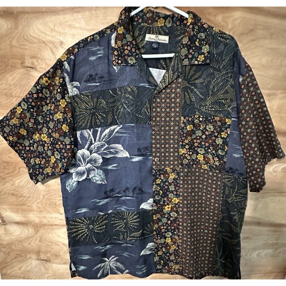 Tommy Bahama 100% Silk Men's Button Patchwork Hawaiian Shirt Large Short Sleeeve